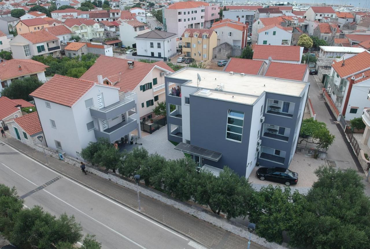 Apartment Stefanio Vodice Bagian luar foto