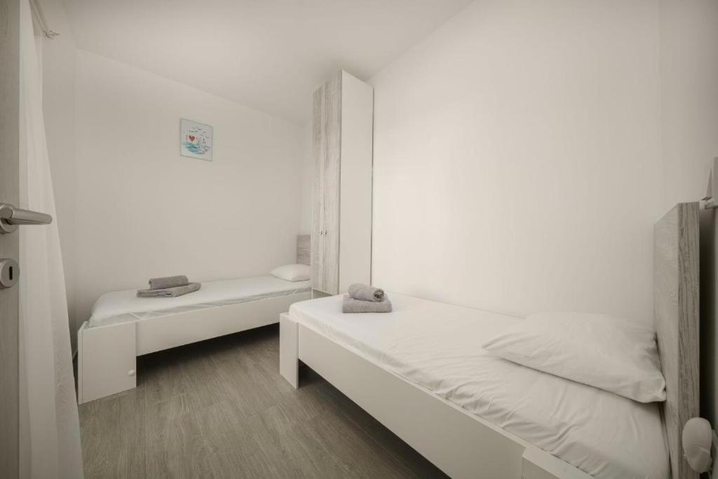 Apartment Stefanio Vodice Bagian luar foto