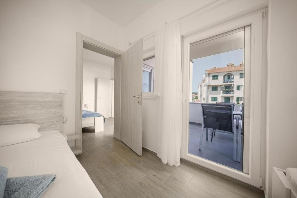 Apartment Stefanio Vodice Bagian luar foto