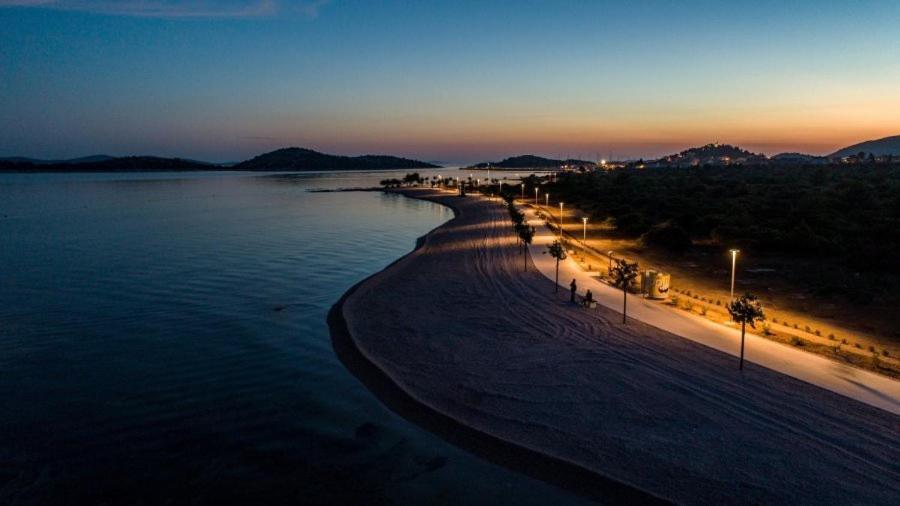 Apartment Stefanio Vodice Bagian luar foto